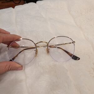 Ray-Ban Elegant Gold Frame Glasses